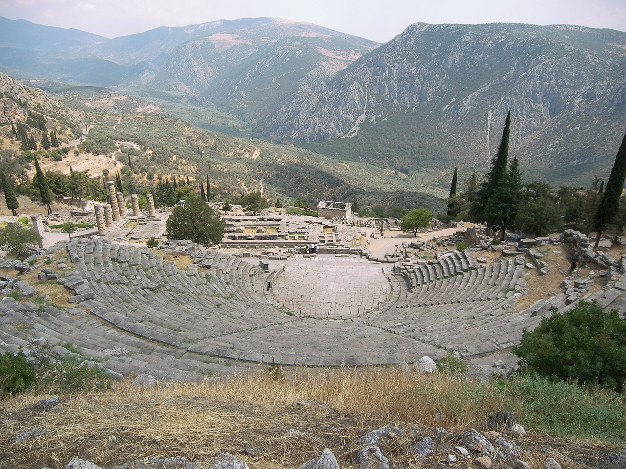 Delphi ancient theater